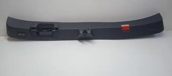 Mercedes-Benz GLA W156 X156 Tailgate/boot lid lock trim A1567400272