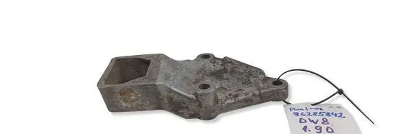 Peugeot Partner Engine mounting bracket 96285842 9628584280 DW8