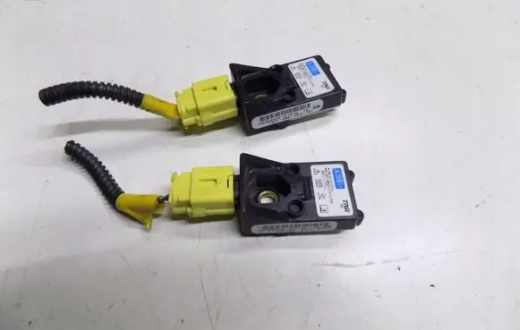 Honda CR-V Airbag deployment crash/impact sensor 77970S9AC812M1