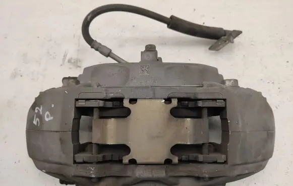 Ford Mustang VI Front brake caliper FR3C2011BG 2B302 2B302L