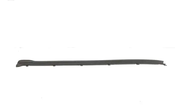 Porsche Macan (95B) Rubber seal rear door 95B839119B
