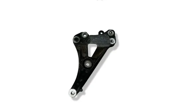 Mini One - Cooper Coupe R56 A/C compressor mount bracket V758078180