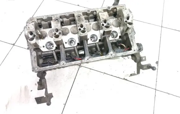 Engine head