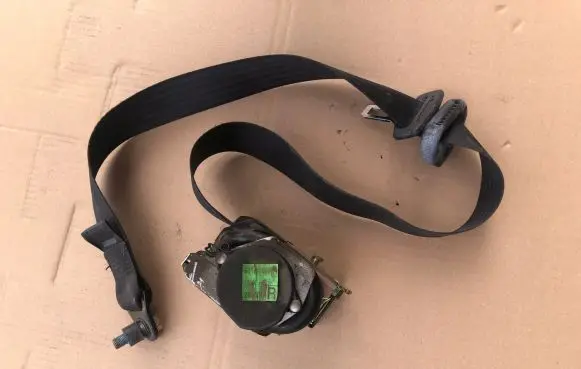 Fiat Albea Front seatbelt
