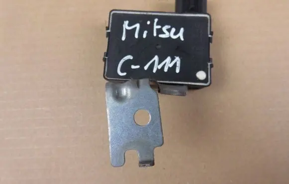 Mitsubishi Outlander Horn buzzer relay 8637A176