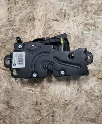 BMW 5 G30 G31 G38 Loading door lock C33550100 16367210 7383283