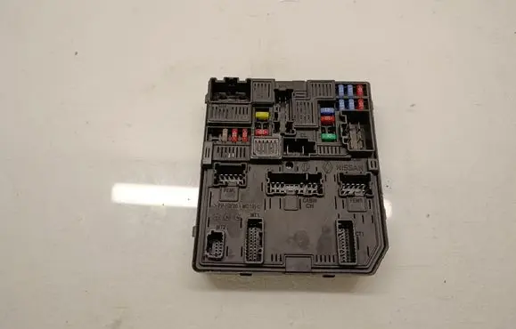 Nissan Qashqai Comfort/convenience module 284B74BA0A
