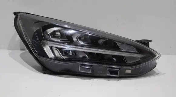 Ford Focus Headlight/headlamp JX7B13E014CE