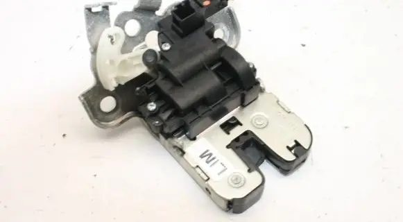 Audi A6 S6 C7 4G Tailgate/trunk/boot lock/catch/latch 4H0827505