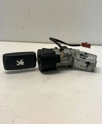 Peugeot 407 Ignition lock 9648445180