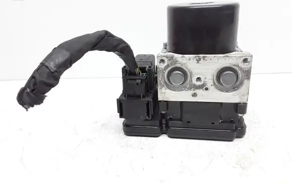 Volvo V60 ABS Pump 31329137 P31329137