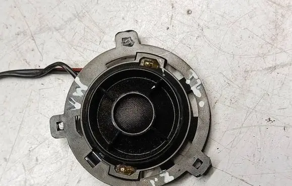 Volkswagen Scirocco Front door high frequency speaker 5K0035411T2 5K0035411 904175410008