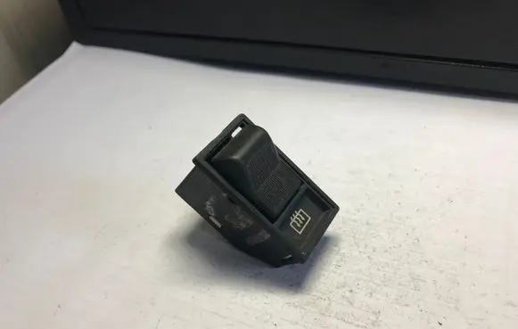 Opel Rekord E2 Windscreen/window heater switch 90042286
