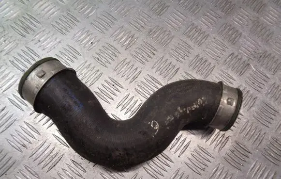 Volkswagen Golf V Intercooler hose/pipe