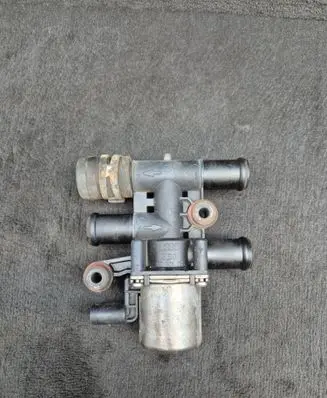 Audi Q7 4M Coolant heater control valve 8E0820036