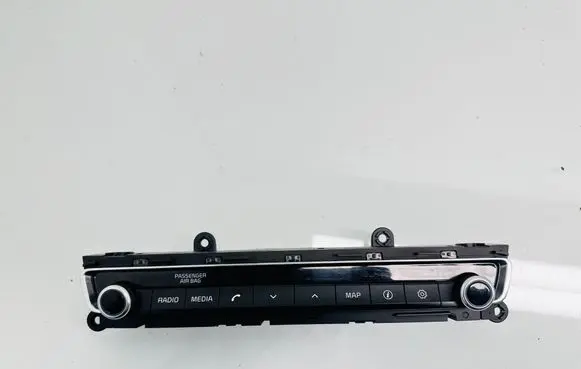 KIA Optima Radio/CD/DVD/GPS head unit 96540D4700WK 96540D4700
