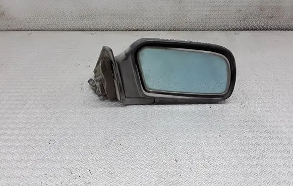 Mazda 626 Front door electric wing mirror E200734