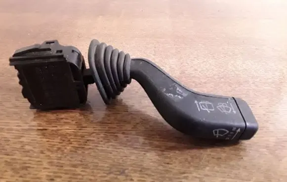 Opel Astra F Wiper control stalk 090243395 090481242 090413243