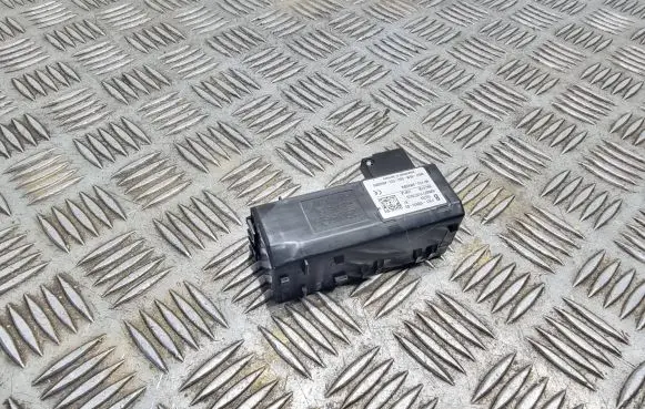 Keyless (KESSY) go control unit/module