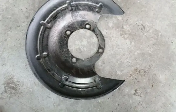 Opel Astra K Rear brake disc plate dust cover 