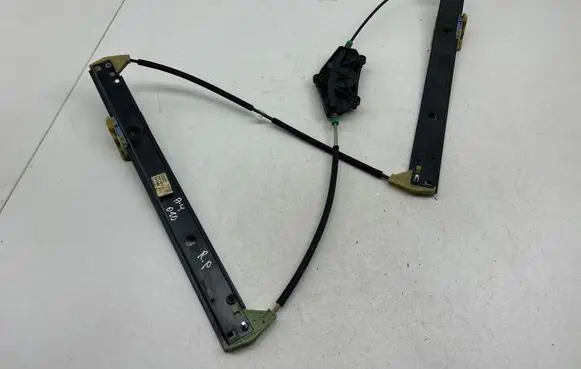 Audi A4 S4 B8 8K Front window lifting mechanism without motor 8K0837462 1021979815111