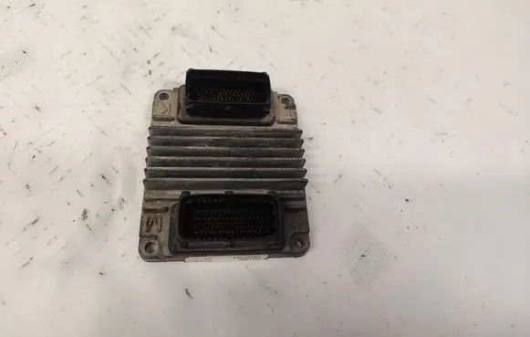 Opel Corsa C Engine control unit/module 8972272257