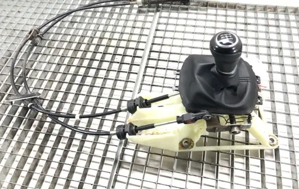 Gear shift rod
