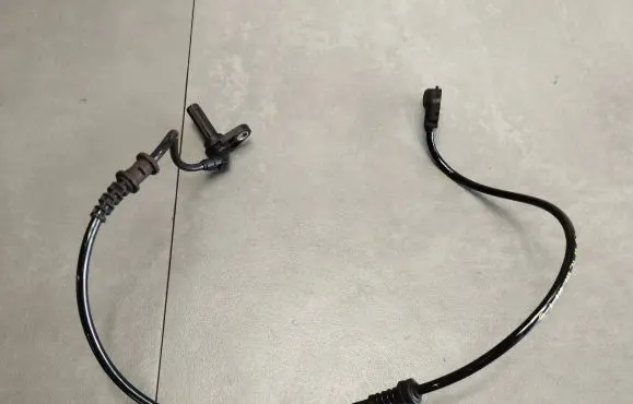 Mercedes-Benz CLS C218 X218 Sensor A2129053403