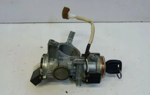 Mitsubishi Galant Ignition lock