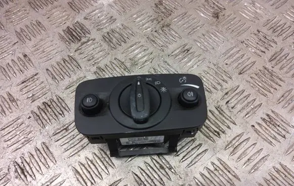Ford Kuga II Light switch AV6T13A024EC