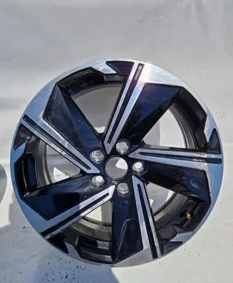Mitsubishi ASX R18 alloy rim 
