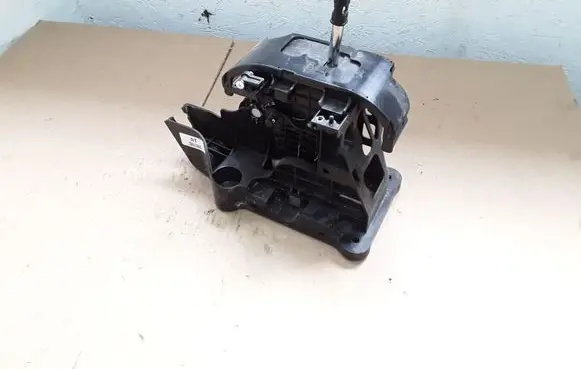 SsangYong Tivoli Gear shifter/selector 3670035000