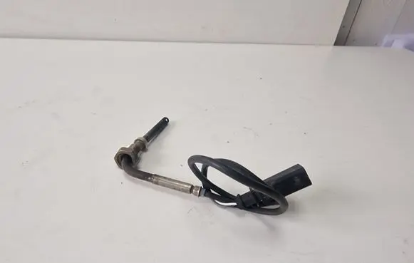 Audi A8 S8 D3 4E Exhaust gas temperature sensor 038906088A