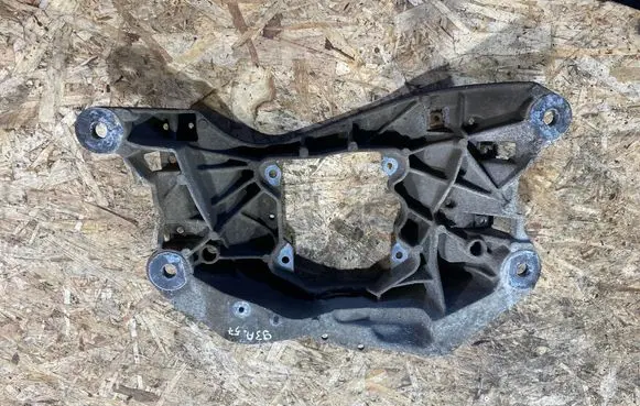 Audi A8 S8 D4 4H Gearbox mounting bracket 4G0399263