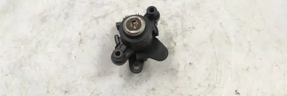 BMW 3 E46 Tailgate exterior lock 8196052