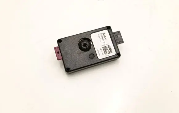 BMW 2 F46 Aerial antenna amplifier 9289587
