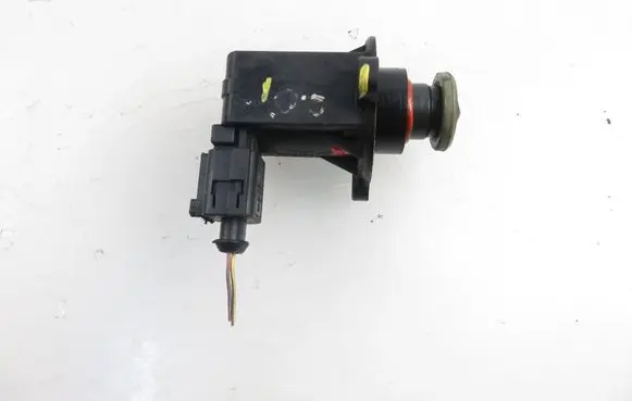 Audi A6 S6 C6 4F Turbine electric control actuator 06F145710