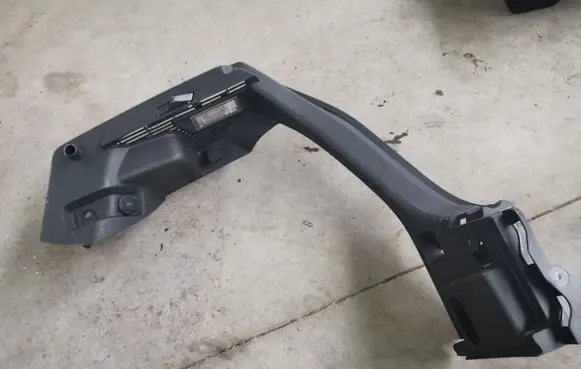 Volkswagen Golf VII Other trunk/boot trim element 5G6867762H