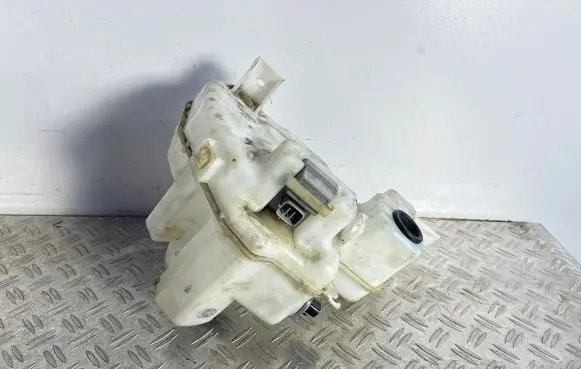 Lexus RC Windshield washer fluid reservoir/tank 060851521 HLC33139