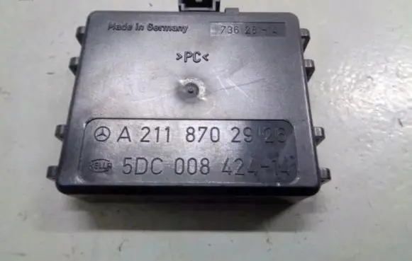 Mercedes-Benz CLS C219 Rain sensor