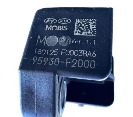 Hyundai Ioniq Airbag deployment crash/impact sensor 95930F2000 180125 F0003BA6