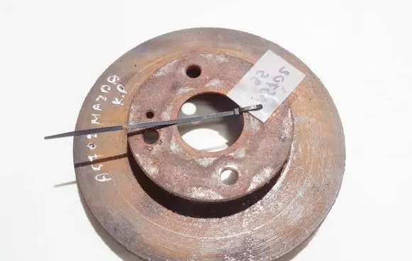 Mazda Demio Front brake disc ventiliuojamas