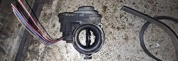 Skoda Roomster (5J) Throttle valve 038128063g