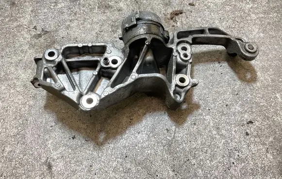 Opel Grandland X Generator/alternator bracket 9809714680
