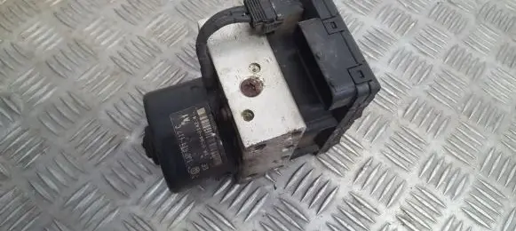 Volkswagen Golf IV ABS Pump 1J0907379G 10.0949-0340.3
