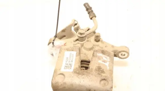 KIA Ceed Rear brake caliper 68230G4000