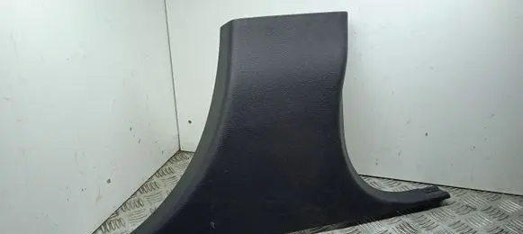 Jeep Grand Cherokee (B) pillar trim (bottom) I00984020BLR