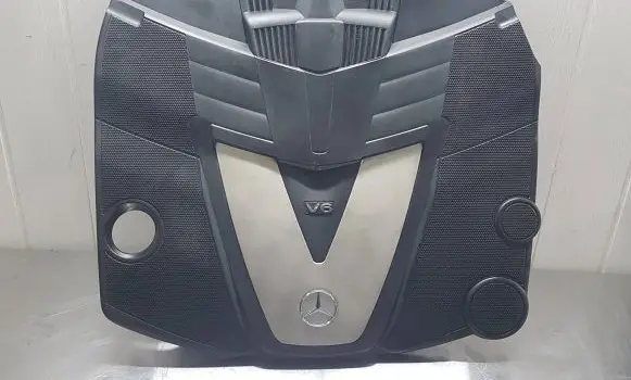 Mercedes-Benz E W211 Engine cover (trim) A6420101667 4010227D