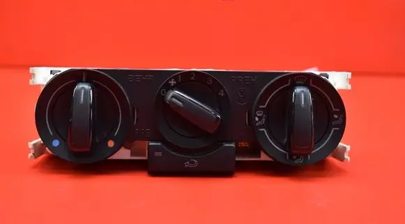 Volkswagen Cross Polo Climate control unit 6R0819045