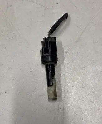 Ford S-MAX Windshield washer fluid level sensor 0023935
